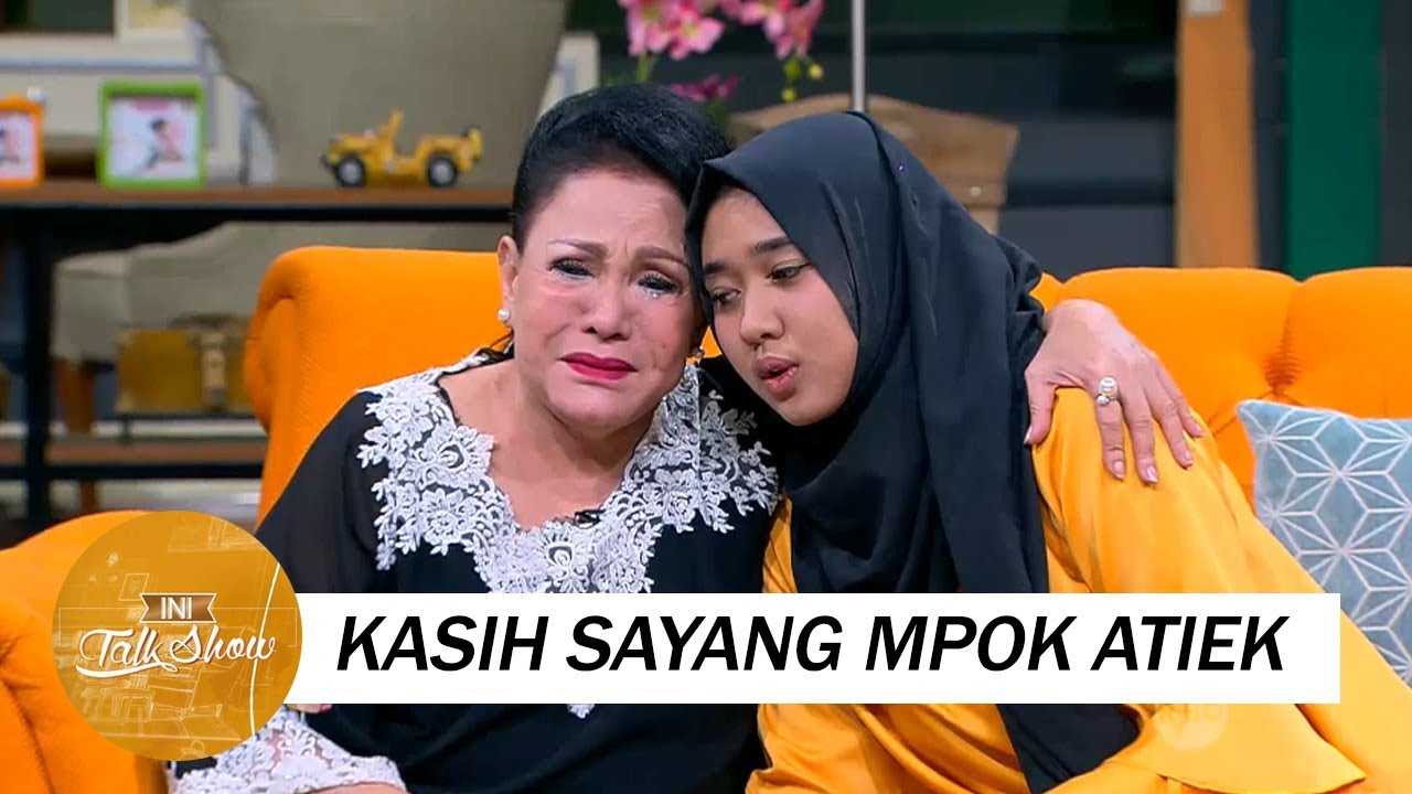 Mpok Atiek Nangis Didatengin Cucu Kesayangannya