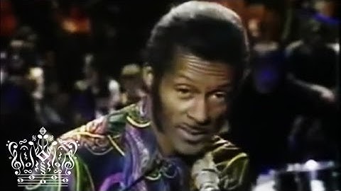 Sweet Little Sixteen Live version - Live performance video thumbnail