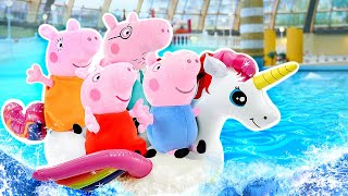 ¿Qué pasa con la familia de Peppa Pig cuando se van de viaje? Videos para niños de juguetes.