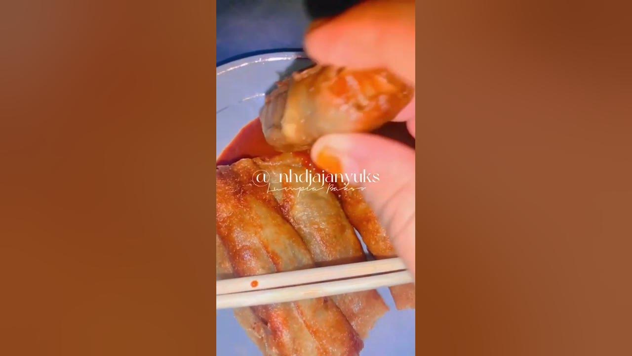 Lumpia isi Bakso Lumpia isi Bakso