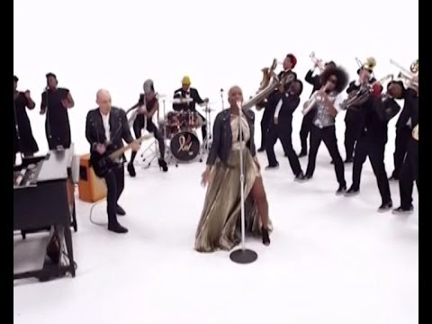 ჯაზ--ფესტივალი სცენაზე და კულისებში