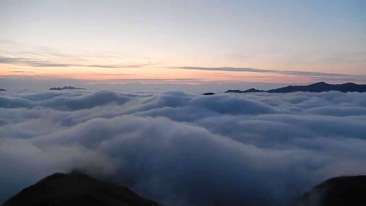 Mer de nuage en vallée d'Ossau.
