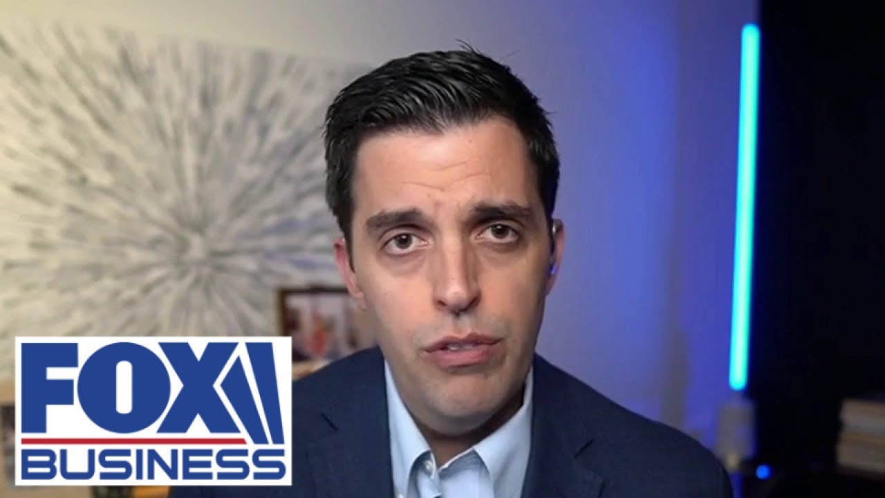 Trump suing Hillary Clinton over 2016 election