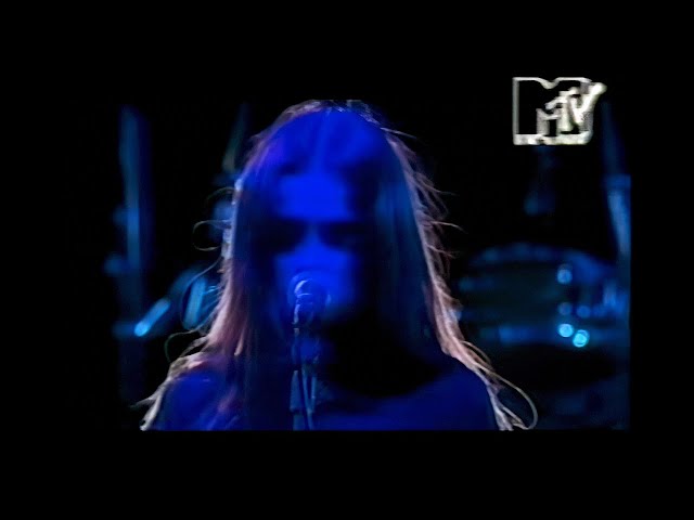 Mazzy Star - Into Dust (Live on MTV in 1993) [AI Remastered +