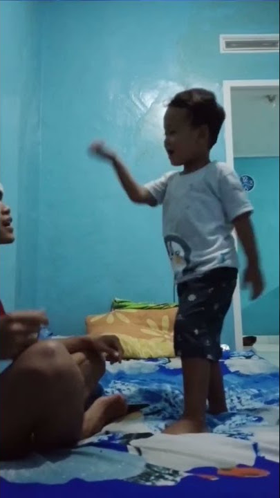hayang jajan teu di bere ku mamah