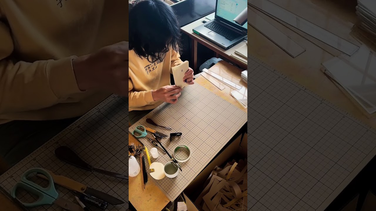 製本のようすです。