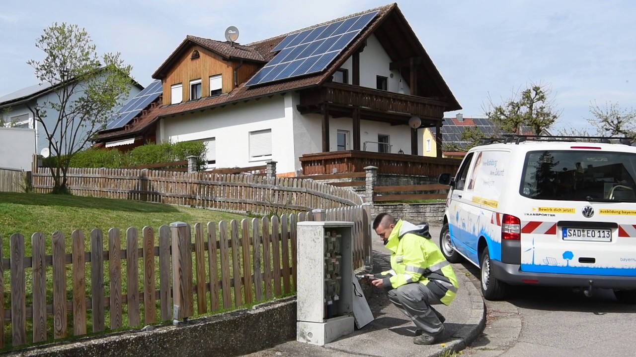 New Bayernwerk Improves Electric and Gas Network Management - German Version