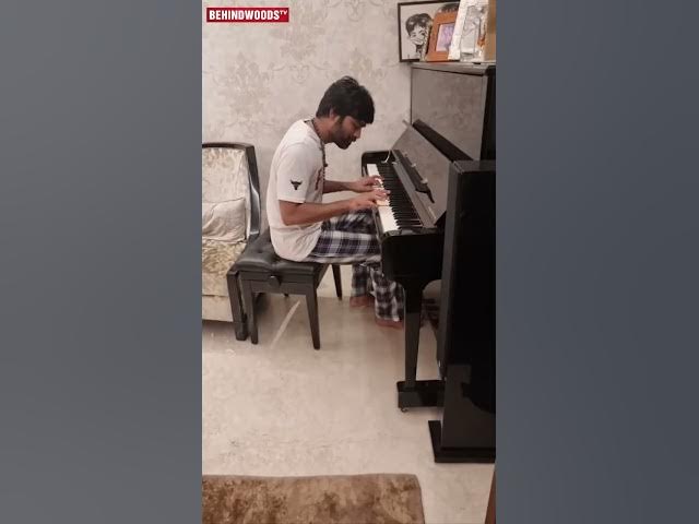 DHANUSH 😍 PIANO வாசிக்கிறத பார்த்தா Music Director ஆகிடுவாரு போலருக்கே..