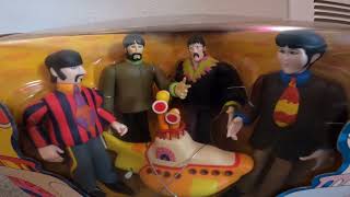 The Beatles Yellow Submarine Boxed Set REVIEW - YouTube