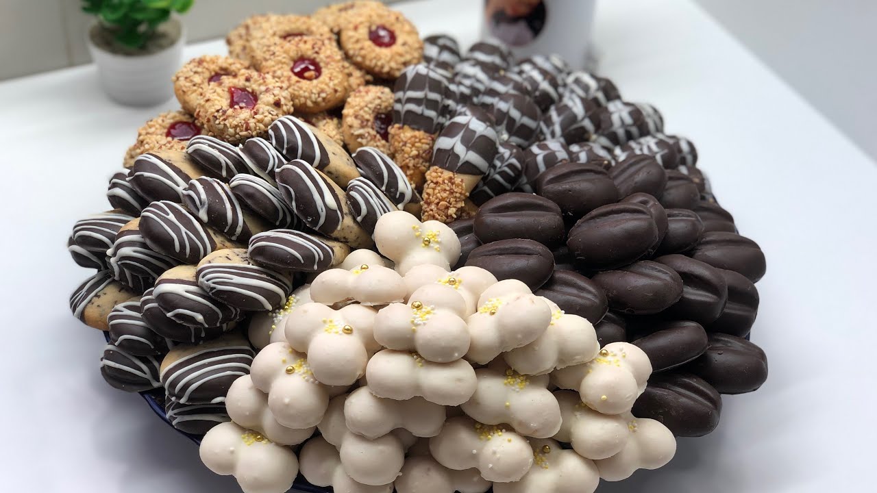 حلوى دانون العجيبة خمسة أشكال بعجينة واحدة بلا طابع وبلا بيض بنكهات مختلفة اكتر من 200 حبة👌