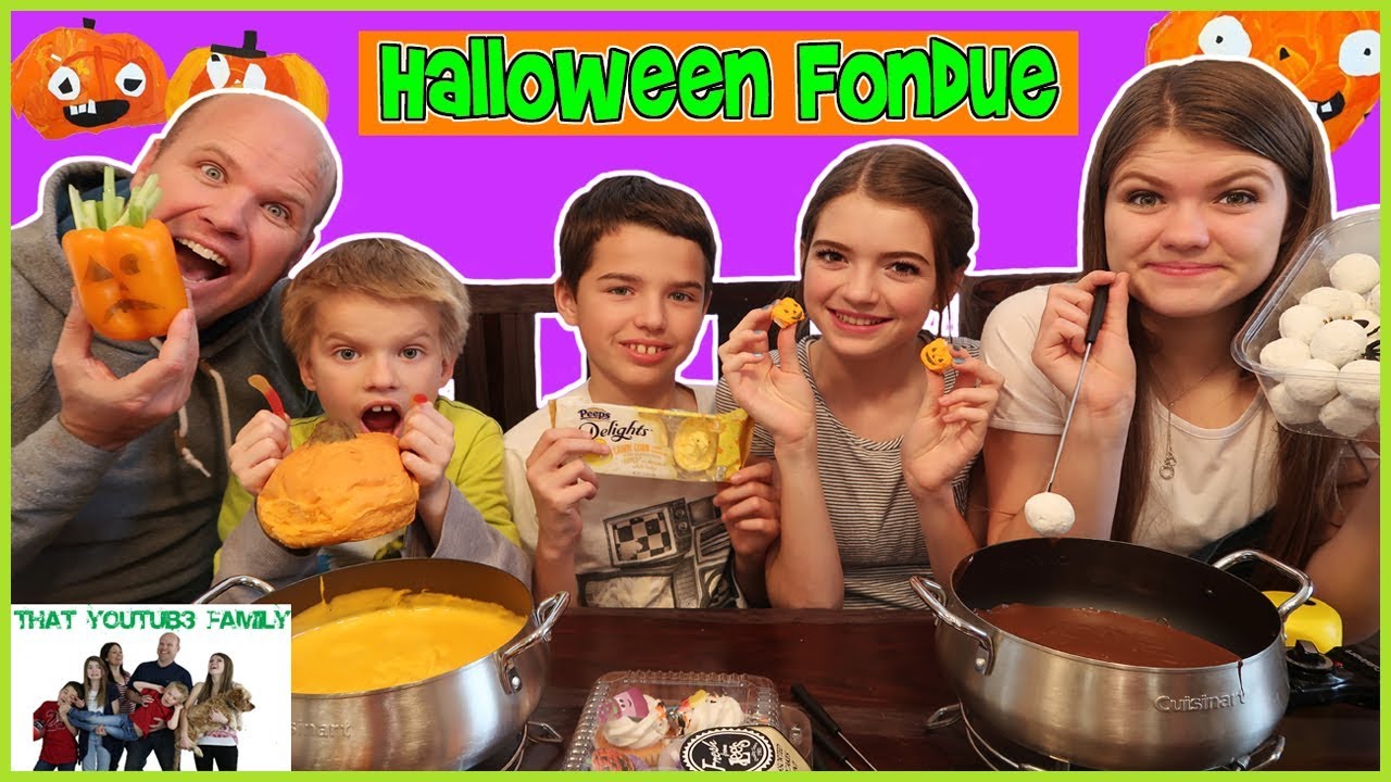 HALLOWEEN Chocolate and Cheese FONDUE FOOD CHALLENGE!! / That YouTub3