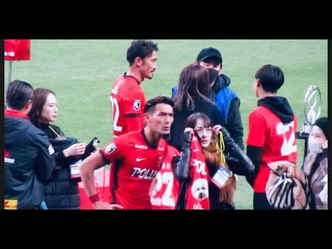 🔴ラブラブする女優『高梨臨』＆夫の槙野智章選手！浦和レッズ Jリーグサッカー日本代表DAZN＃浦和レッズ＃サッカー日本代表＃DAZN＃shorts