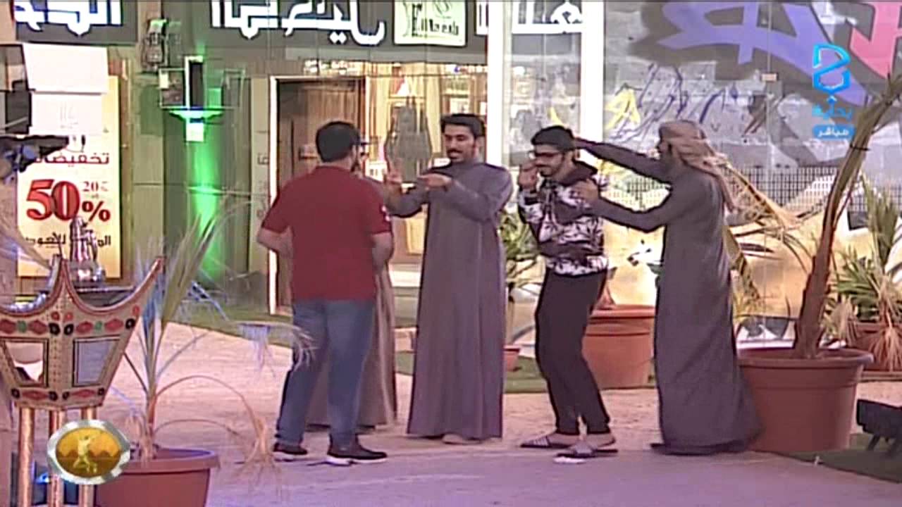 فصلة الثلاثي المرح  سعود فهد ومعاذ الجماز و راجح الحارثي على مخلد مبارك | #زد_رصيدك69