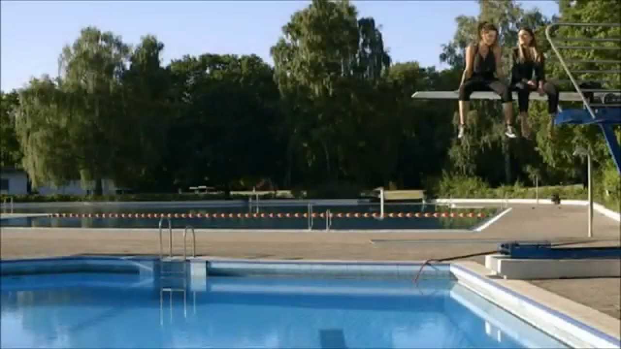 Anni & Jasmin - These Days