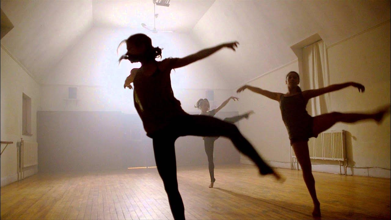 Танцевать в свободное время. Morris dancing. Why dance. Why dance. Пространство мастер класс танцы.