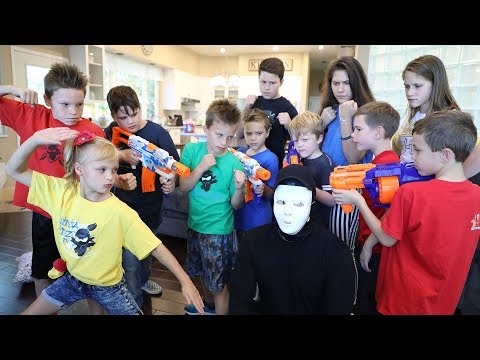 Nerf Blaster Challenge : Ninja Kids, Superhero Kids, Twin Toys & Extreme Toys Vs The Game Master