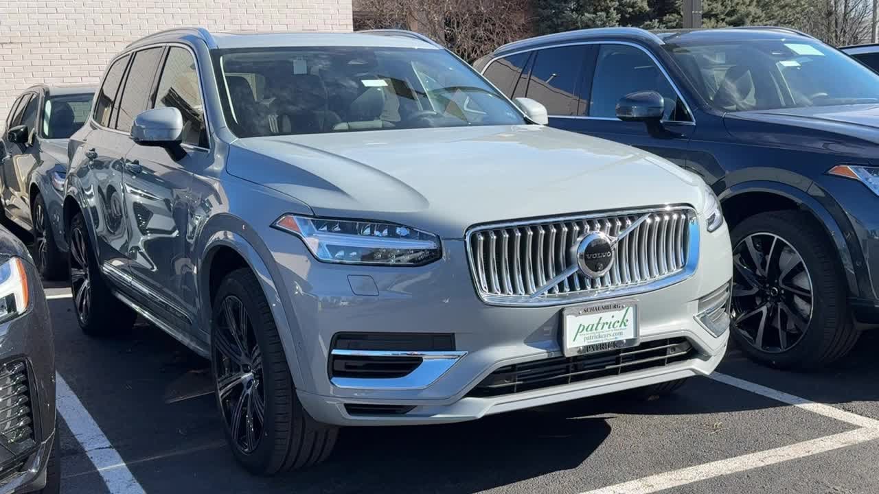 2024 Volvo XC90_Recharge_PlugIn_Hybrid T8 Plus Bright Theme 7