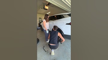 Do you know how to change a tire? 🫣 #dad #dadsofyoutube #diy