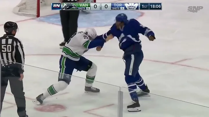 Simmonds fights Edler vs Vancouver Canucks w/Joe B...