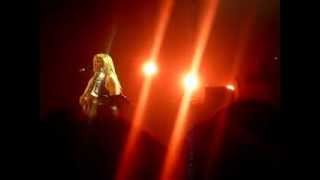 Ellie Goulding - Guns and Horses (Live Hammersmith Apollo 16/10/13)