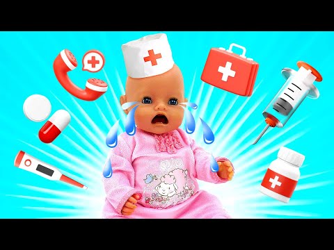 Видео: Игры в больничку –У куклы Беби Анабель болят уши – Видео для девочек с Baby Born
