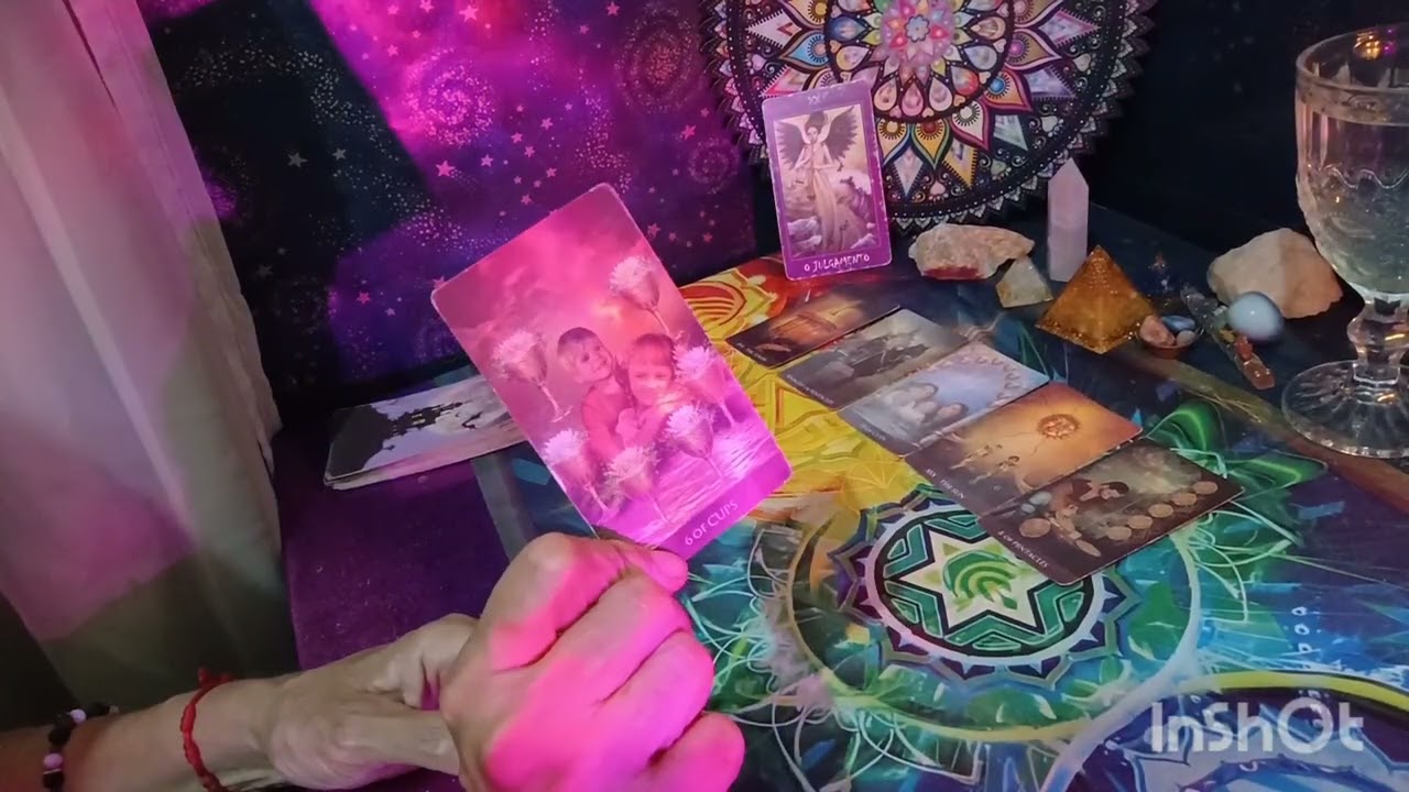 Sagitário ♐ Falando de Amor ❤️ A fase difícil que você está passando vai acabar; você vai resolver.