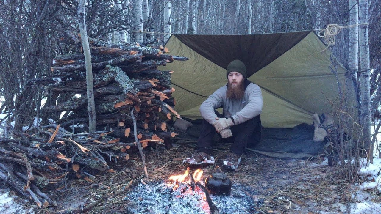 Solo Winter Backcountry Camping & Campfire Cooking