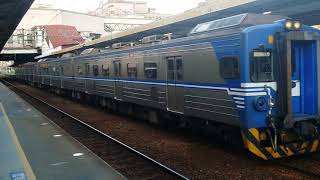 2017/7/17 4138次 EMU500電聯車 中壢到蘇澳 樹林出發 1107次 EMU600電聯車 七堵到新竹 樹林進站