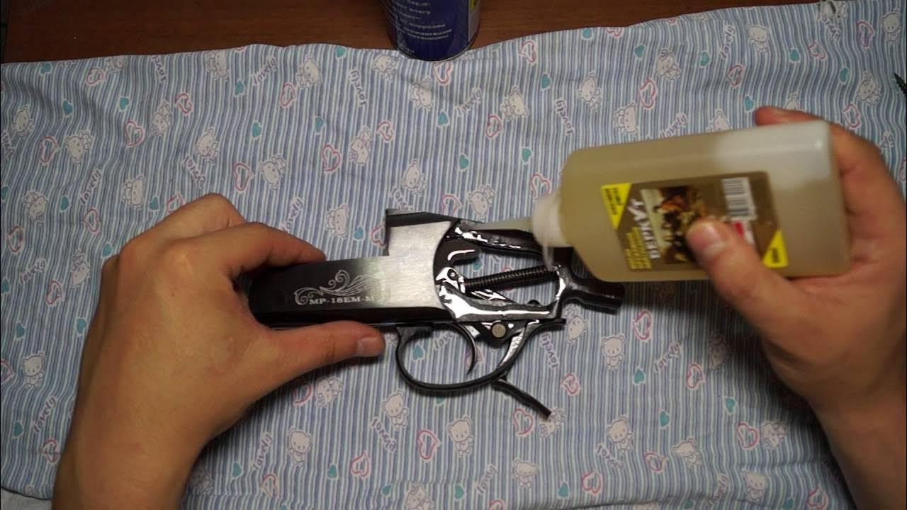 Чистка ружья. Чистка и смазка оружия. Чем смазывать ружье. Чем смазывать ружье. Чем смазывать ружье.