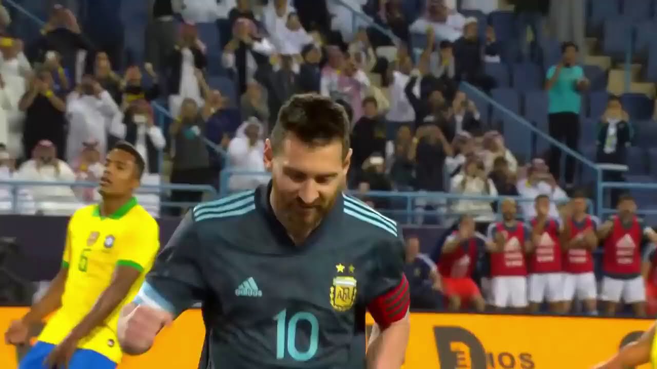 Lionel Messi Setting New Standards in Football | Football Plaza - YouTube