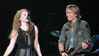 Keith Urban w/Elly Cooke and her mom Becky 