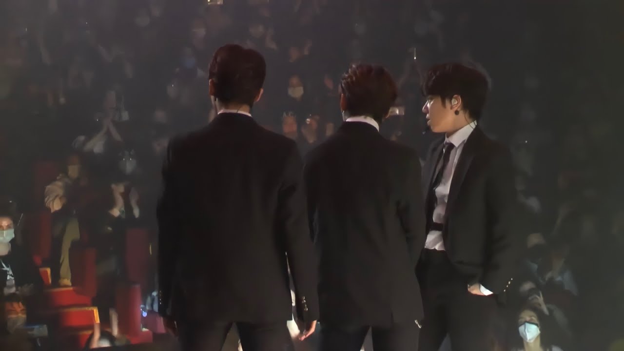 A.C.E (에이스) - CHANGER • offline concert in Turkey nov 27th, 2021