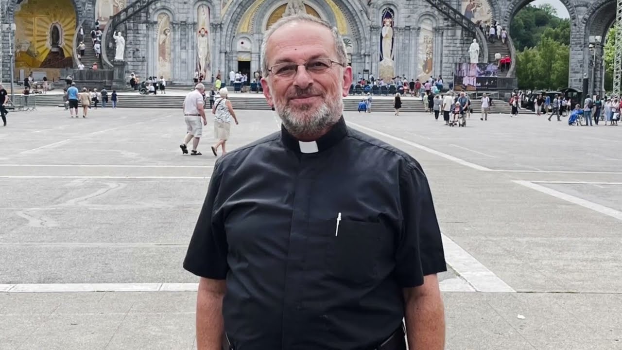  الاب سهيل خوري مدير راديو مريم في برنامج اتبعك اليوم وكل يوم مع الراهبة كميليا الخوري