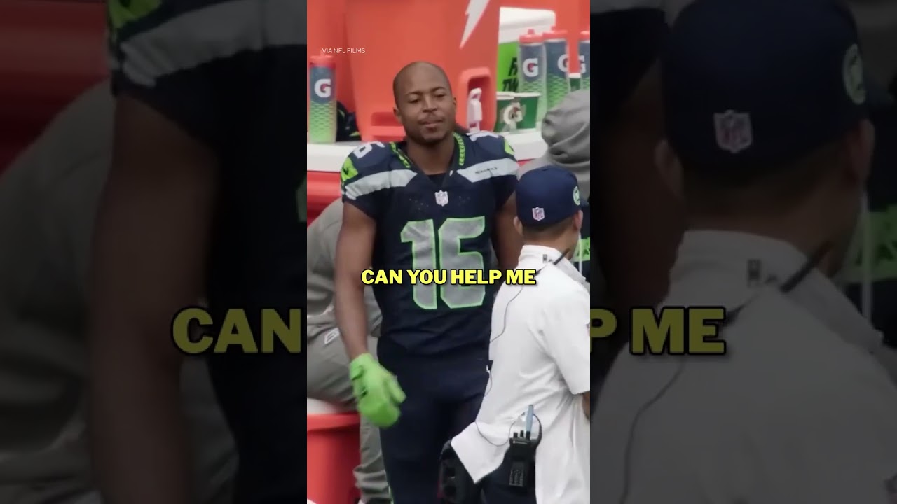 We’ve all been in this situation before 😂 #nfl #micdup #funny