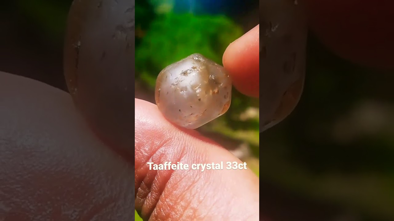 Taaffeite crystal 33ct from Sri Lanka 