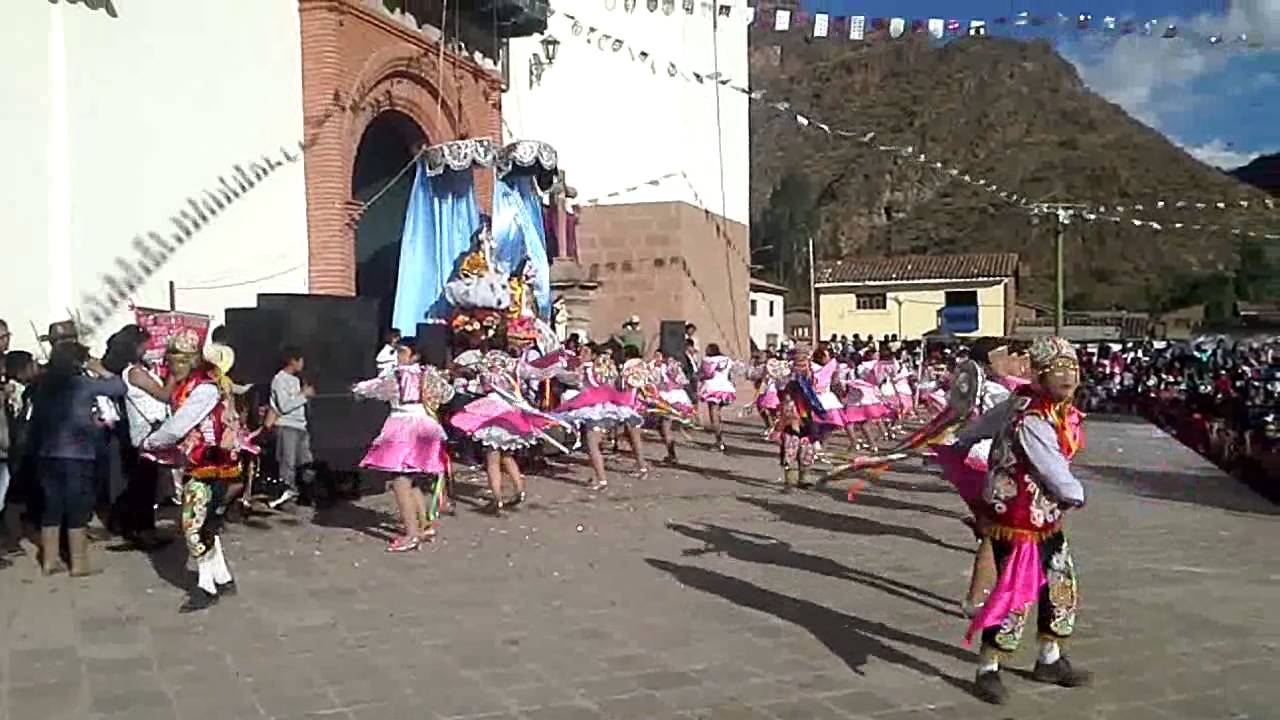 MESTIZA QOYACHA de Lamay-Cusco 2014