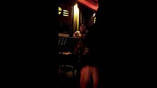 Tuğba Akgün - Hiç Mi Düşünmedun Sen Ğbaakgün Çmidüşünmedunsen