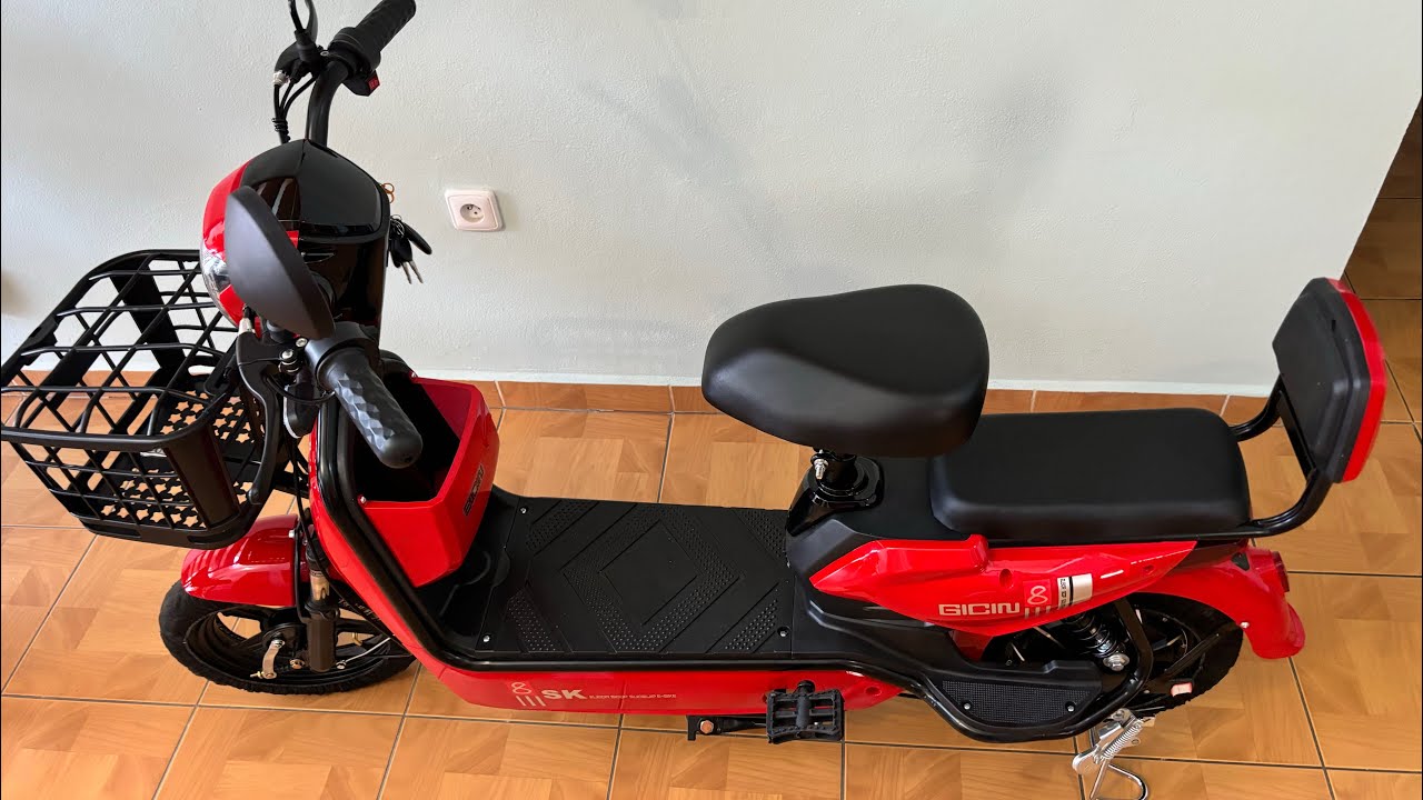 Elektrická tříkolka / skútr (Model 2026) - Představení a ukázka jízdy.🛵