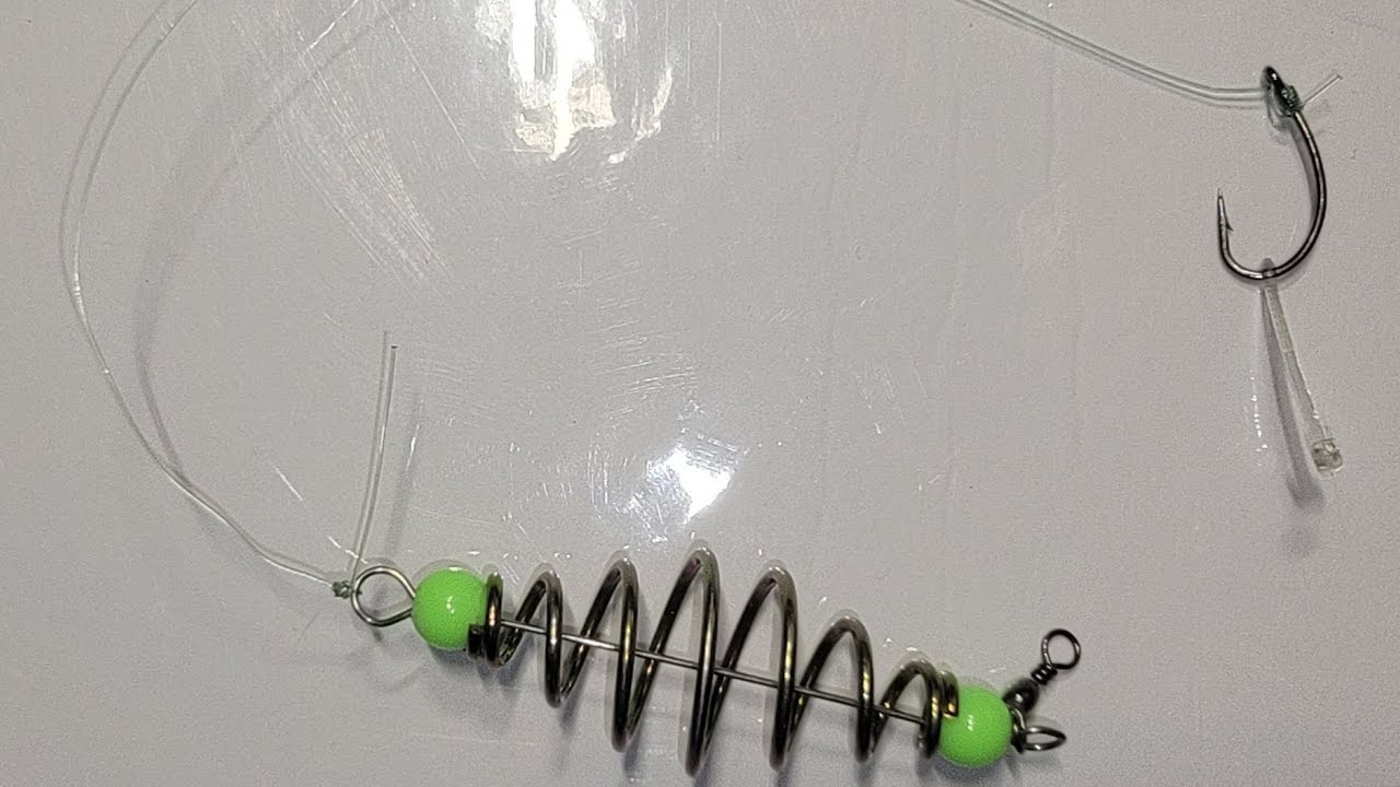 How to snell and set up a easy inexpensive effective carp rig - YouTube