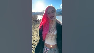 Thumbnail of Should I drop the full version? 💖🖤✨🎶🙈 #singer #music #90smusic #3doorsdown #coversong