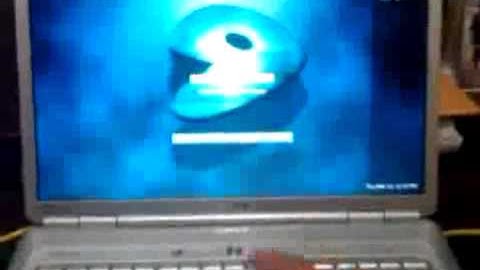 Fresh Funtoo Linux Installattion Startup on Laptop