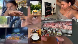 FINAL DE SEMANA EM OUTRA CIDADE/FIZ COMPRINHAS / FUI AO CINEMA/ MINHA CASA DA CIDADE ESTÁ ASSSIM