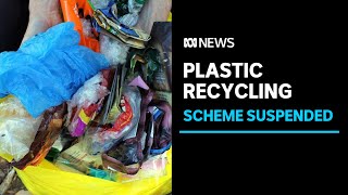 Calls to reduce soft plastic packaging after recycling scheme put on hold | ABC News screenshot 5