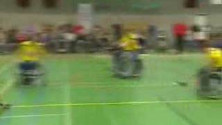 Rode Duivels van Mexico '86 spelen rolstoelhockey by KurtBreezer 2,375 views 16 years ago 2 minutes, 47 seconds