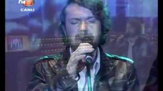 Halil Sezai - 3 Sevda Tanrıçası Canlı Performans - Yılbaşı Özel Disko Kralı 31 Aralık 2011