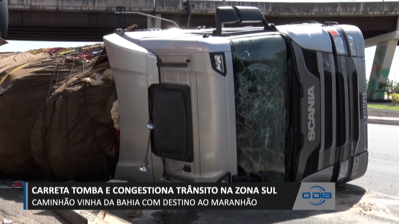 Carreta que seguia da Bahia ao Maranhão tomba e congestiona trânsito em Teresina 04 10 2023