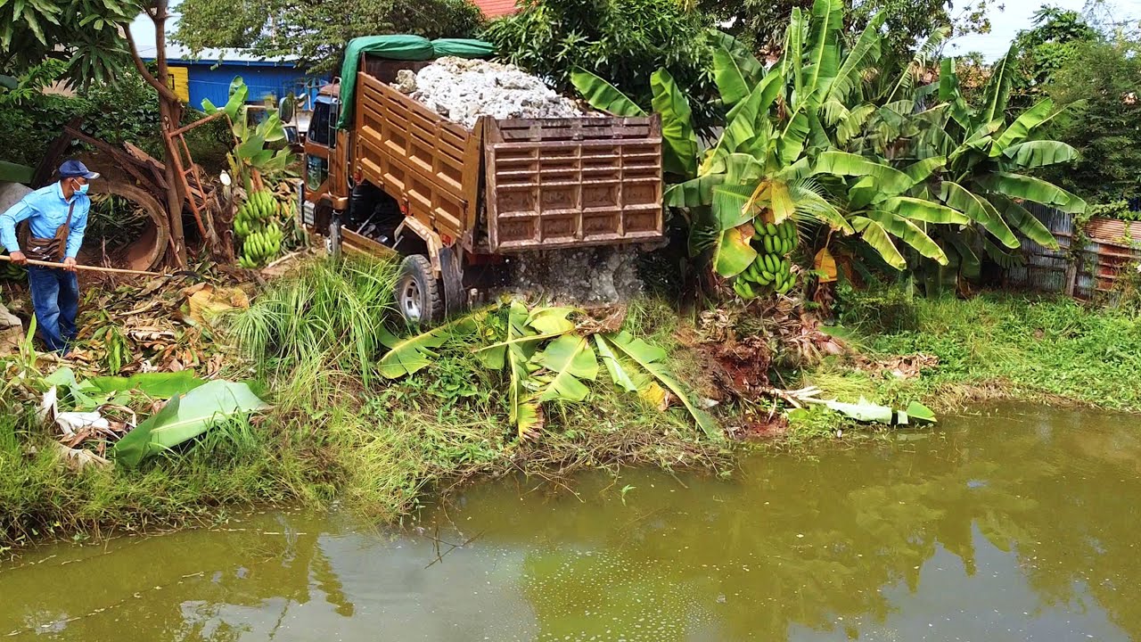 First Start New PROJECT!! Landfill Delete FLOODED POND By EXPERT Skill DOZER Driver & 5TonTruck.