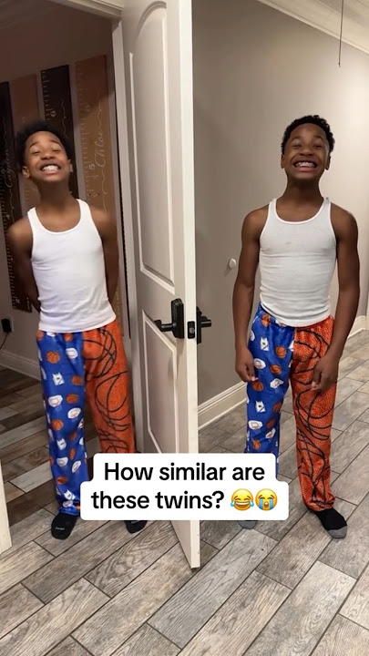 Their twin telepathy 😂