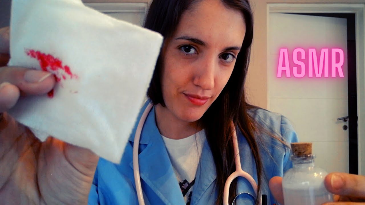 ASMR en español - Doctora de Guardia - te curo heridas - soft spoken
