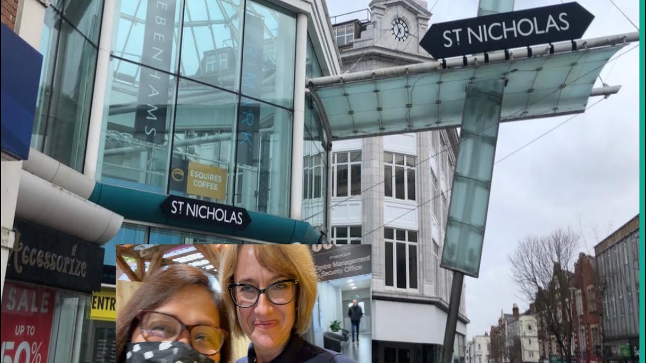ST. Nichols Shopping Centre/ Sutton High Street/ UK  #blessedsunday #meetingariana